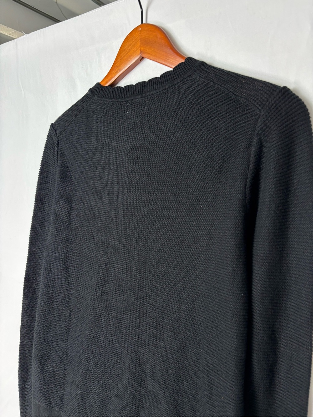 NEW J CREW Knit Crew Neck Sweater Black Size S Womens Scallop - Picture 4 of 6